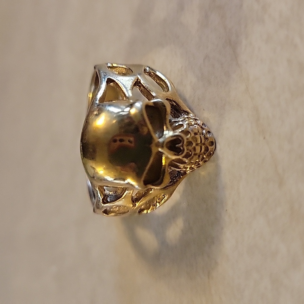 Gold Skull Ring